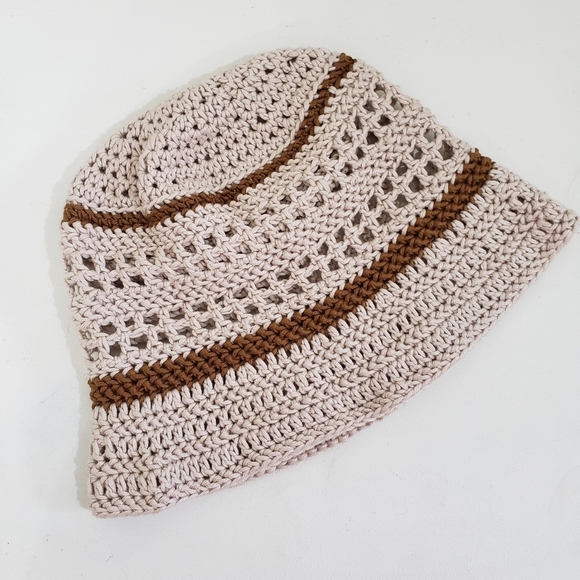 Crochet Lightweight Bucket Hat (New) - Picture 2 of 5
